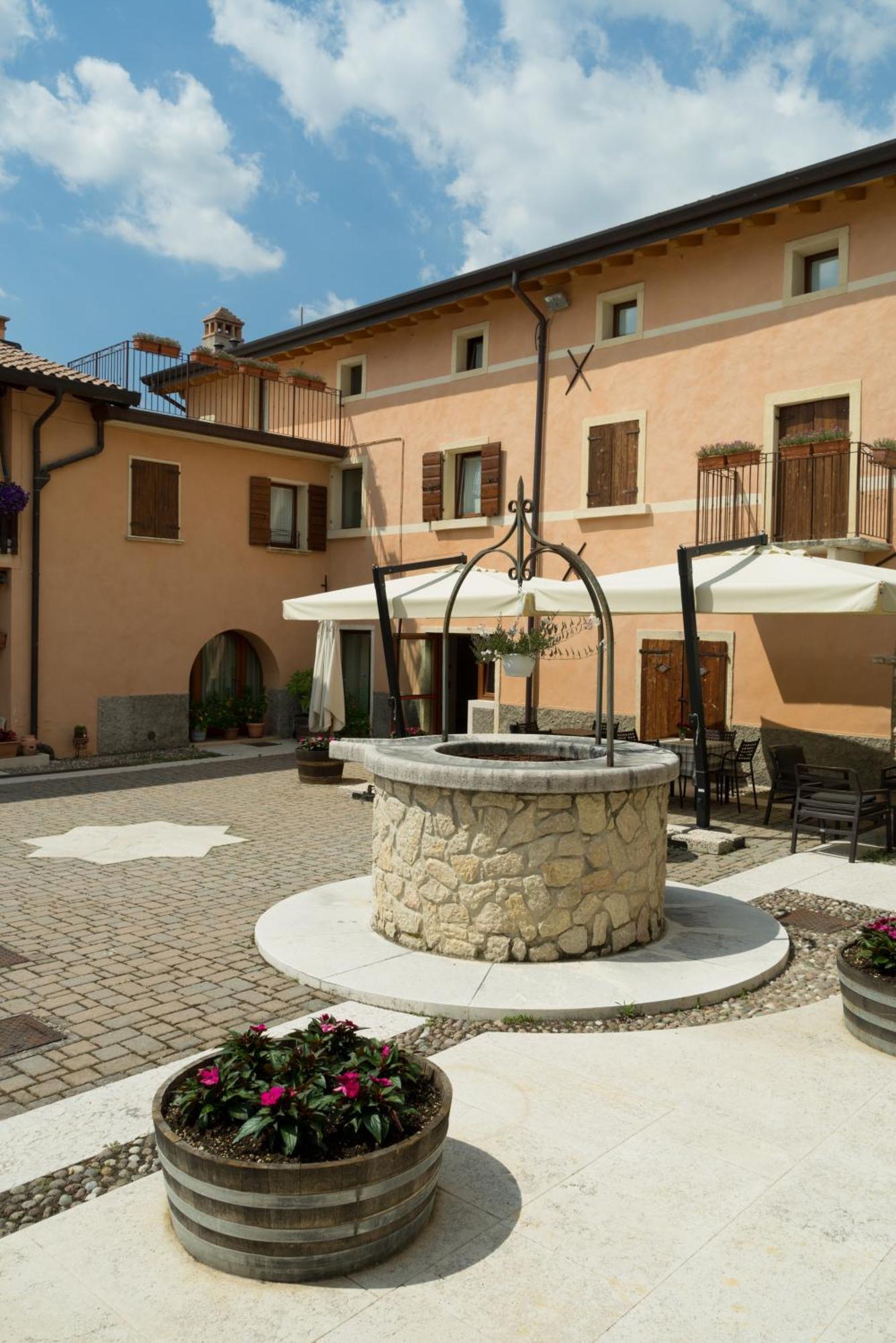 Agriturismo Valentina Cubi Fumane Eksteriør bilde