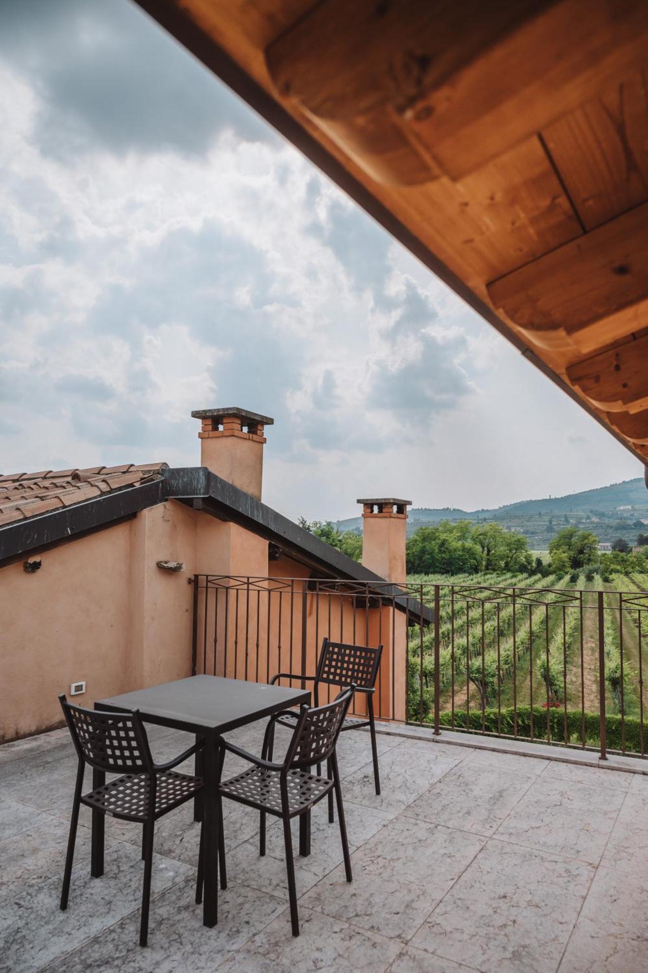 Agriturismo Valentina Cubi Fumane Eksteriør bilde